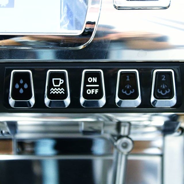 Кофемашина Nuova Simonelli Aurelia WAVE T3 2 GR высокие группы