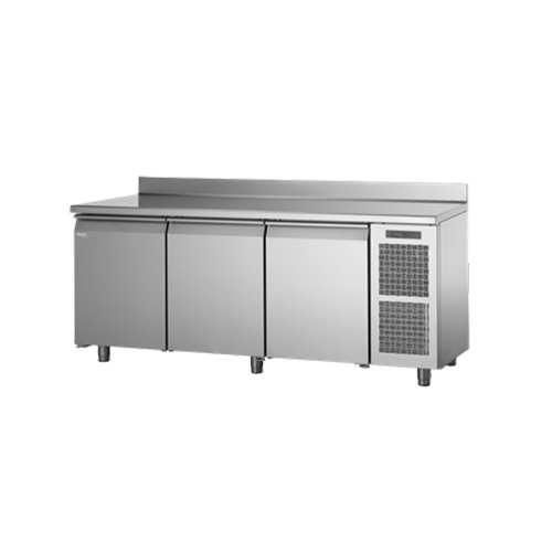 Стол холодильный Apach Chef Line LTRM111TU